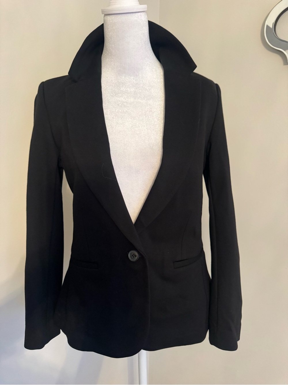 Old Navy Black Women's Tailored Single-Button Blazer
